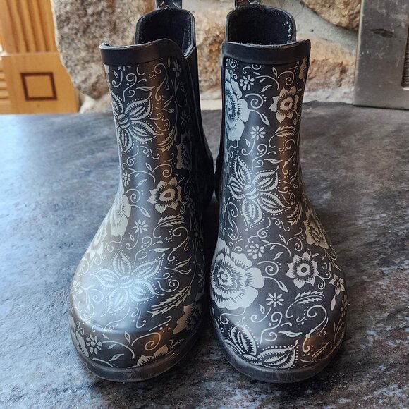 Capelli Of New York Floral Rubber Boots Size 6 - Picture 7 of 15